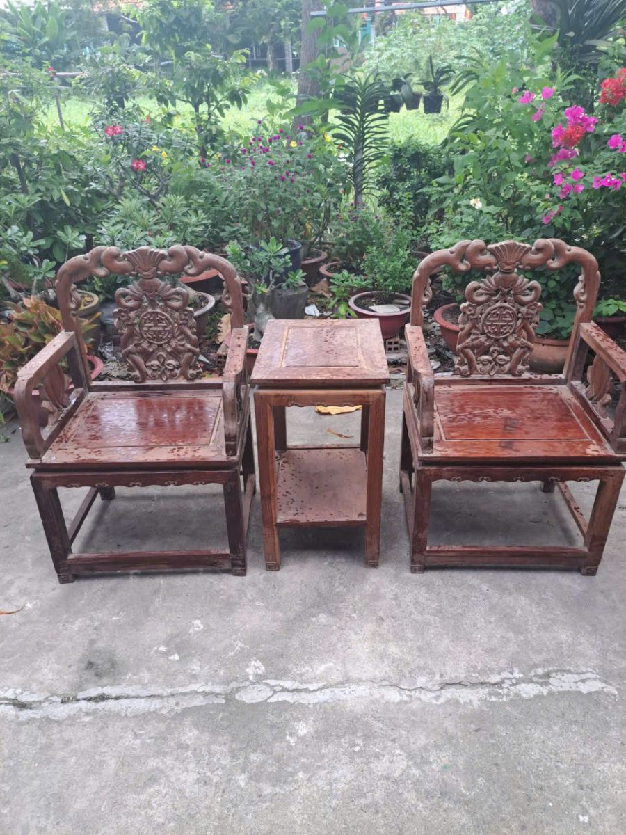Lợi ích khi lựa chọn dịch vụ thu mua đồ gỗ cũ giá cao quận 1