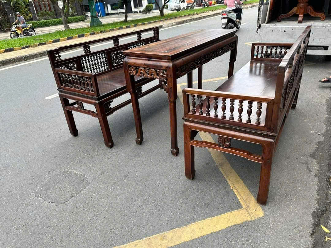 Giá cả khi thu mua bàn ghế cũ huyện Củ Chi, TP HCM