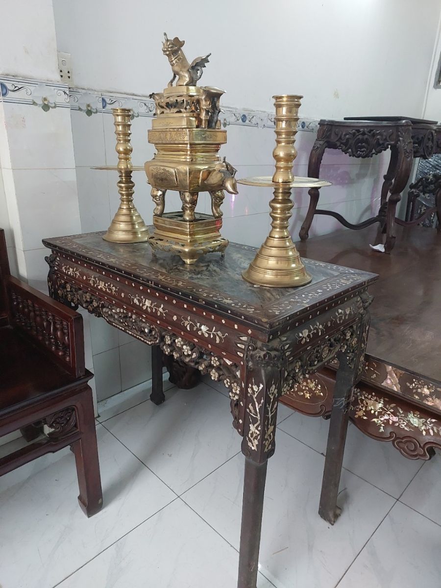 Hình ảnh về bộ lư đồng: cửa hàng đồ cũ Tài Lê