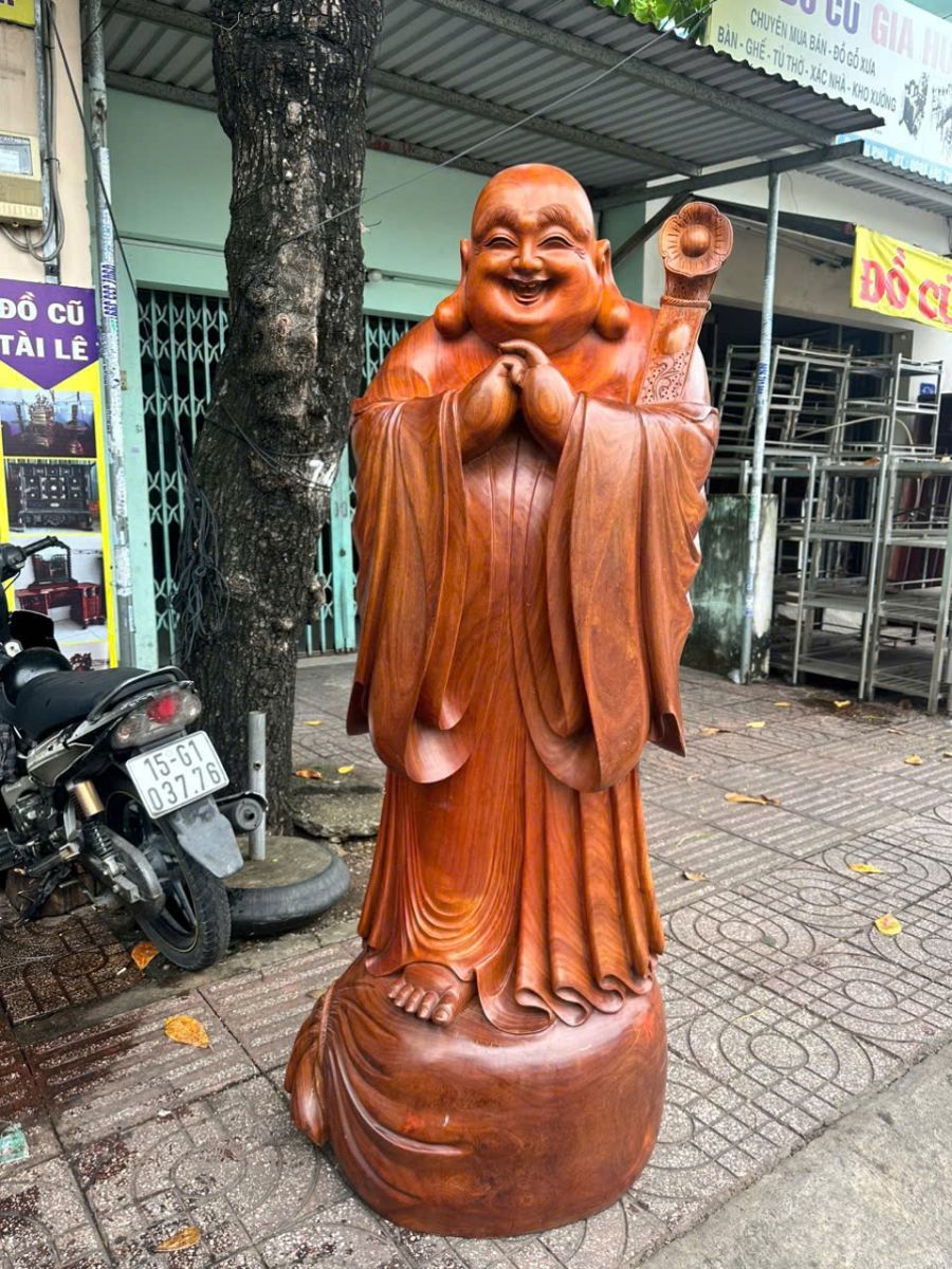 Tài Lê- Thu mua tượng gỗ cũ tại TP HCM