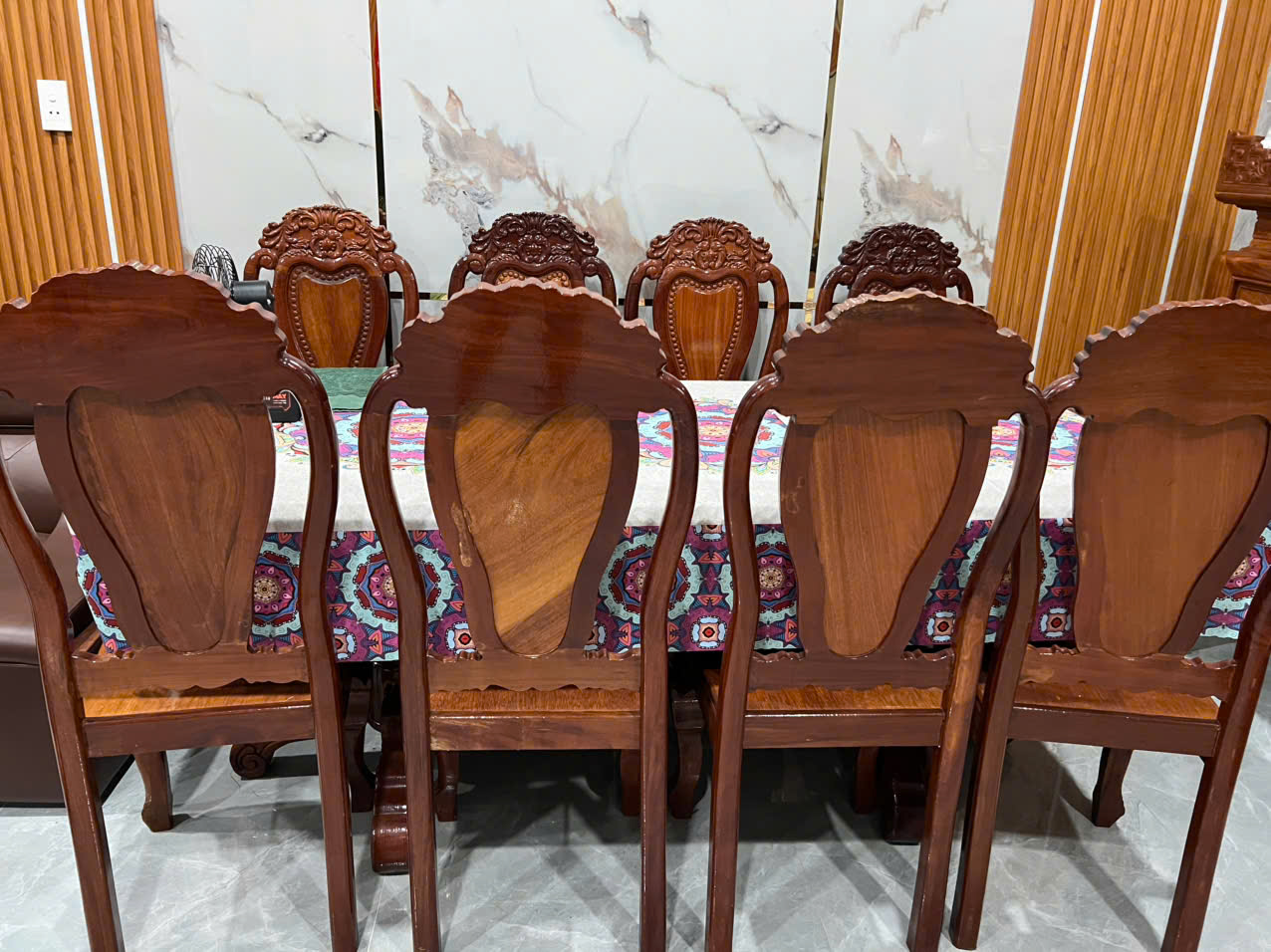 Tìm địa chỉ thu mua đồ gỗ cũ tại TPHCM