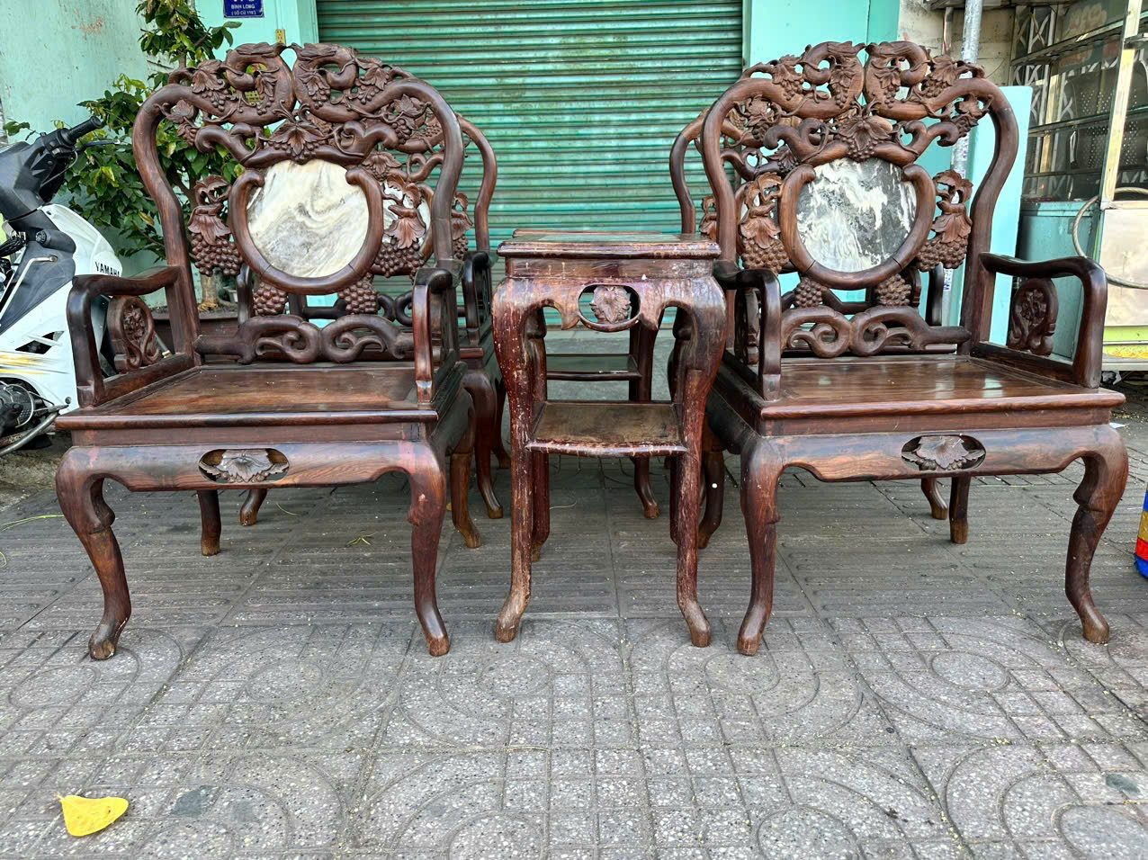 Thu mua bàn ghế gỗ cũ tại Bến Tre