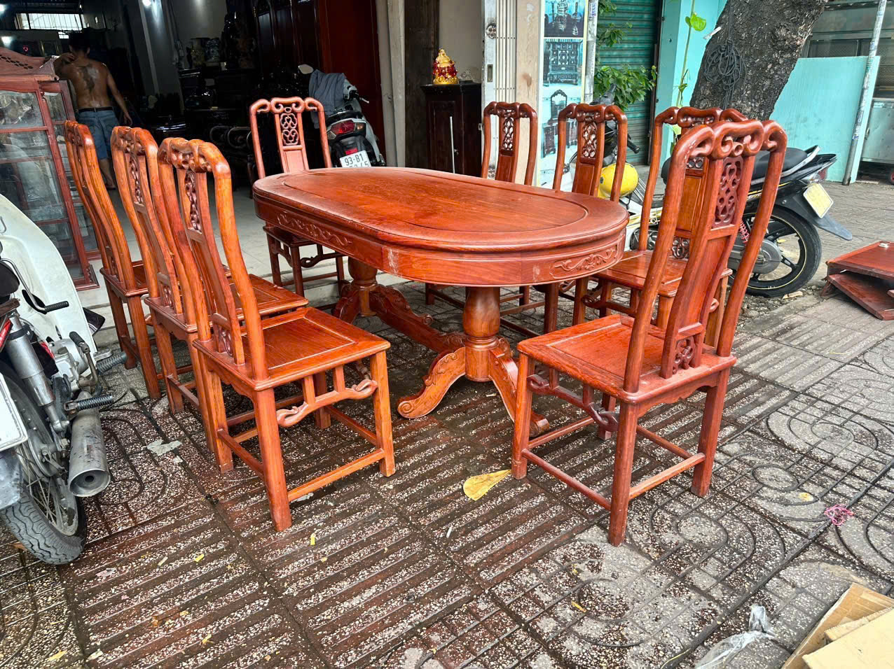 Thu mua các loại đồ gỗ cũ tại Quốc lộ 22 Hóc Môn