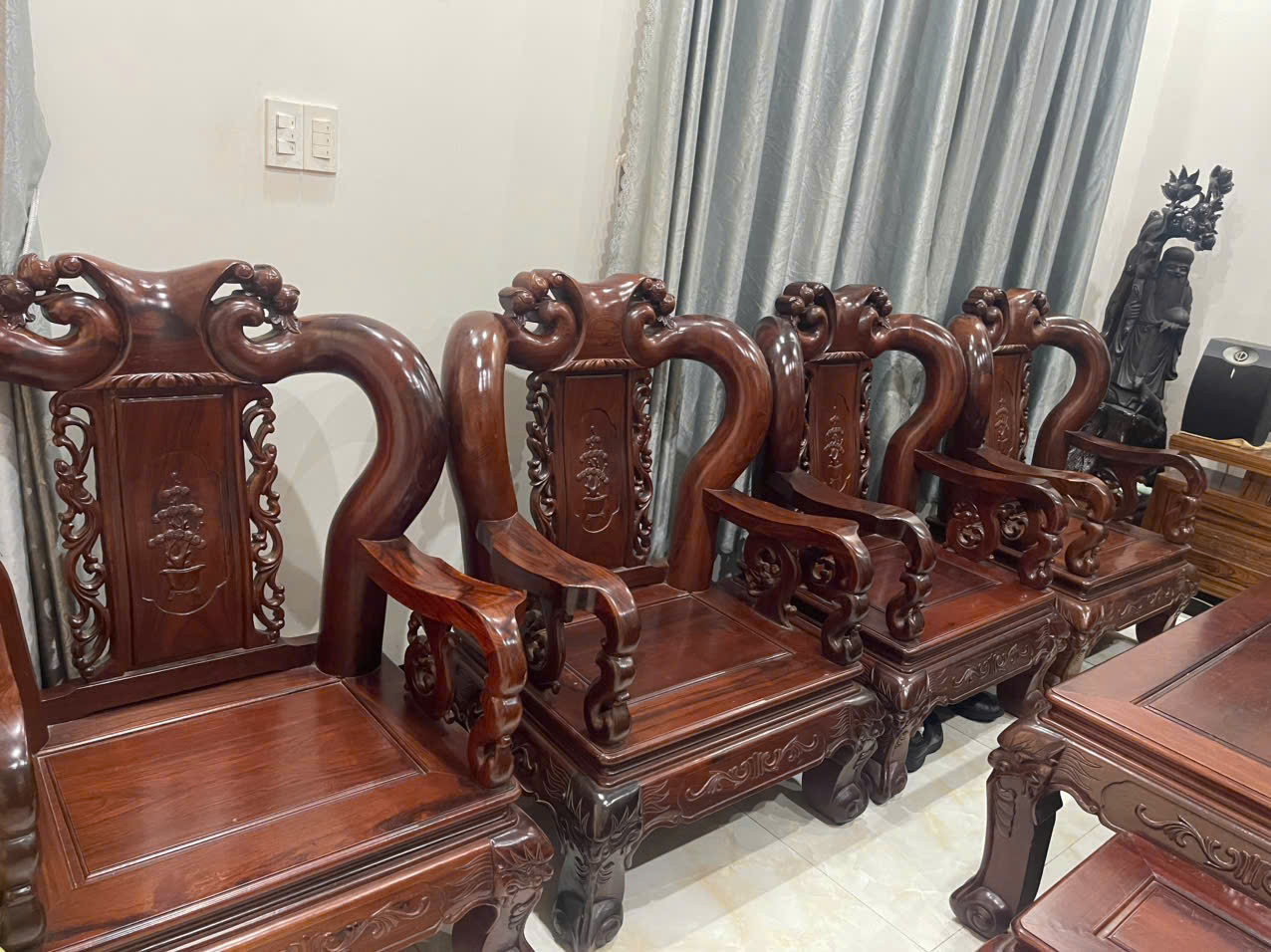 Thu mua đồ cũ Tài Lê – Chuyên thu mua đồ gỗ cũ các loại