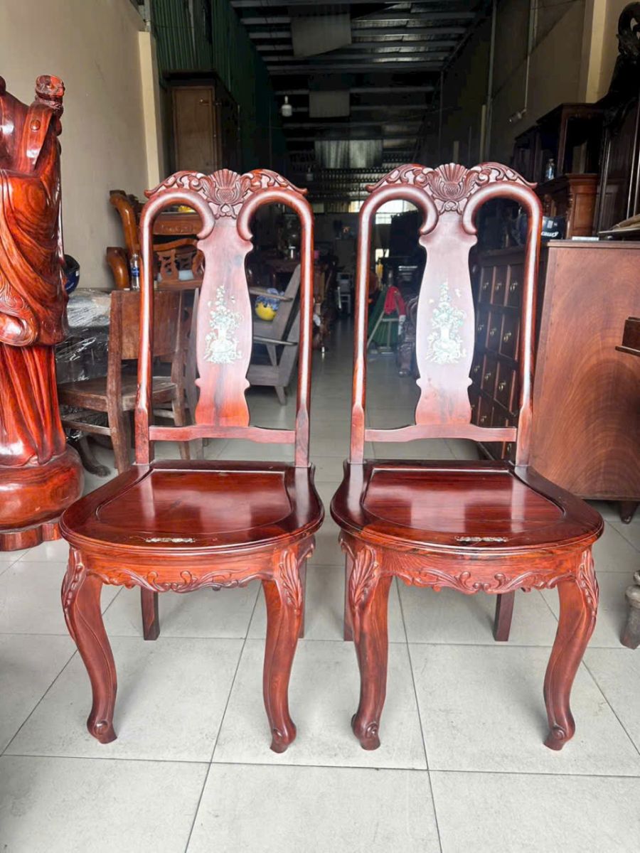 Thu mua bàn ghế gỗ cũ tại Sa Đéc