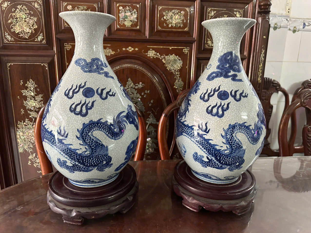 Thu mua bình hoa sứ cũ giá cao quận 3- Tài Lê