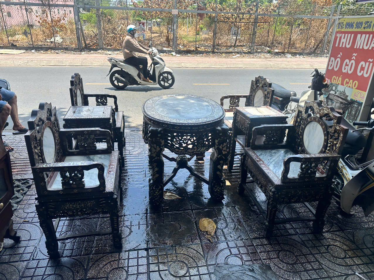 Quy trình thu mua bàn ghế gỗ cũ tại Gò Vấp của Tài Lê