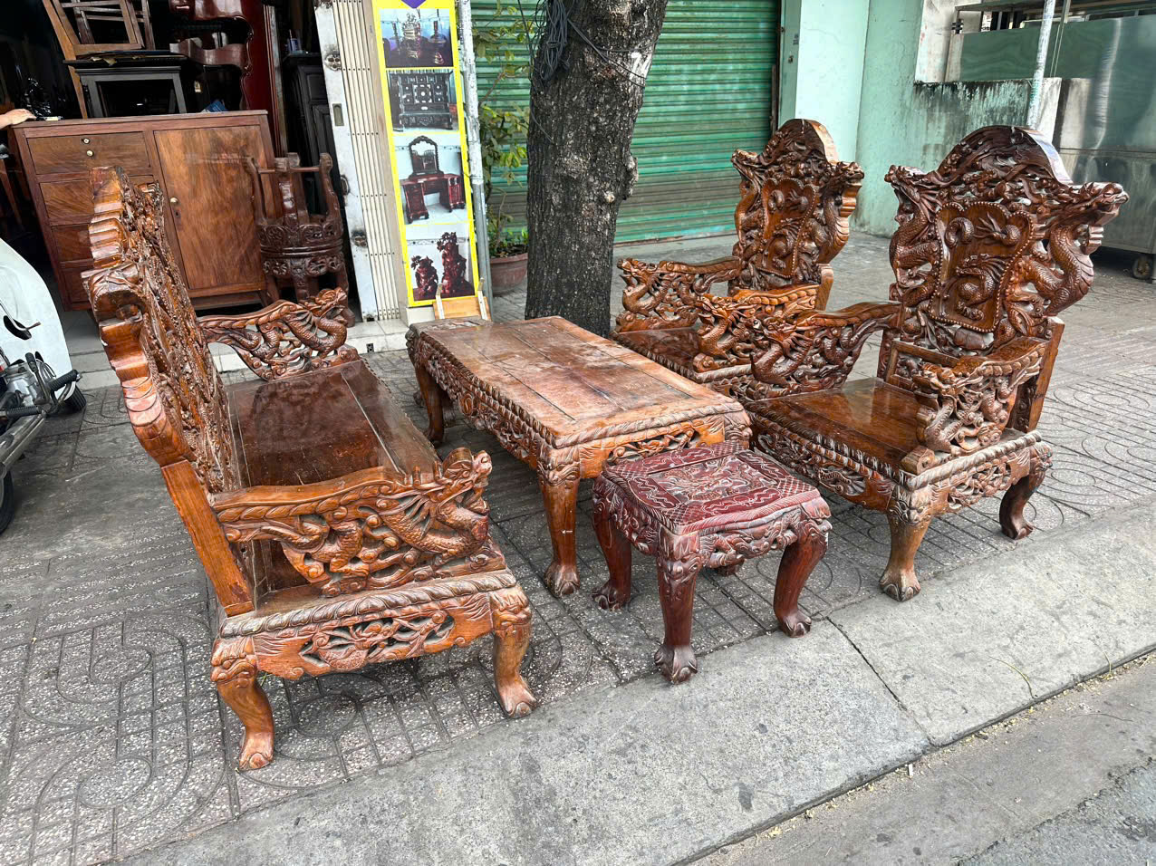 Cửa hàng thu mua bàn ghế gỗ cũ quận 7: thu mua bàn ghế gỗ phòng khách