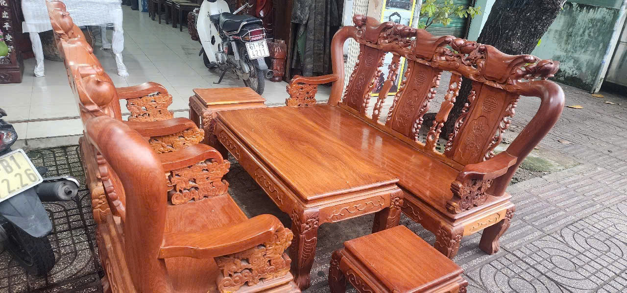 Cửa hàng Tài Lê: thu mua bộ bàn ghế salon gỗ cũ HCM