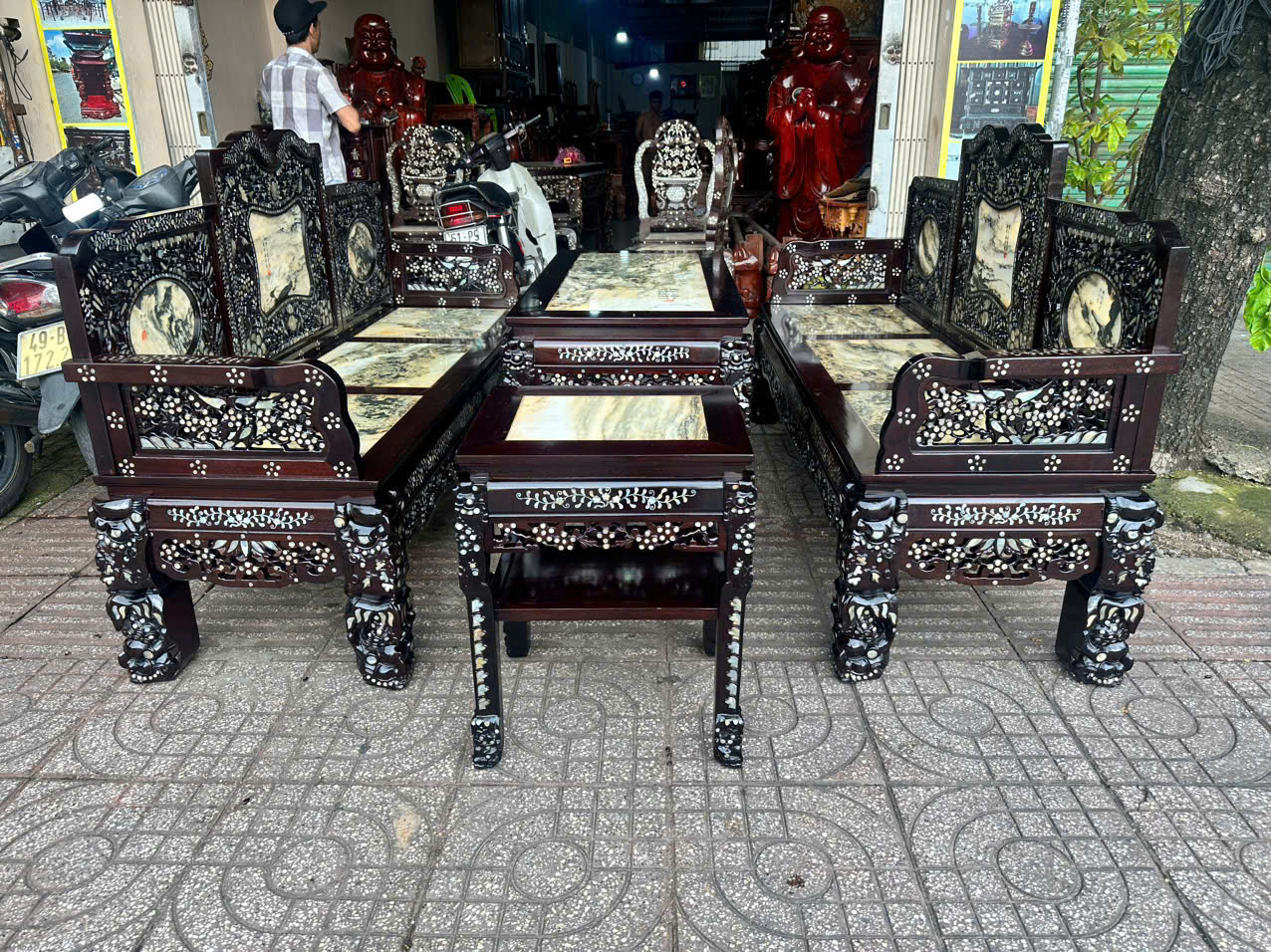 Thu mua bộ bàn ghế khảm trai – cẩn ốc cũ tại Gò Vấp