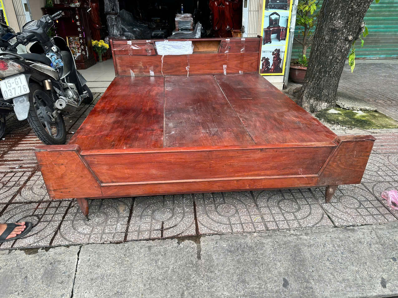 Thu mua giường gỗ cũ: thu mua đồ cũ quận Gò Vấp