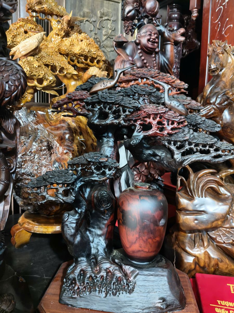Thanh lý tượng gỗ cũ tại Thủ Đức