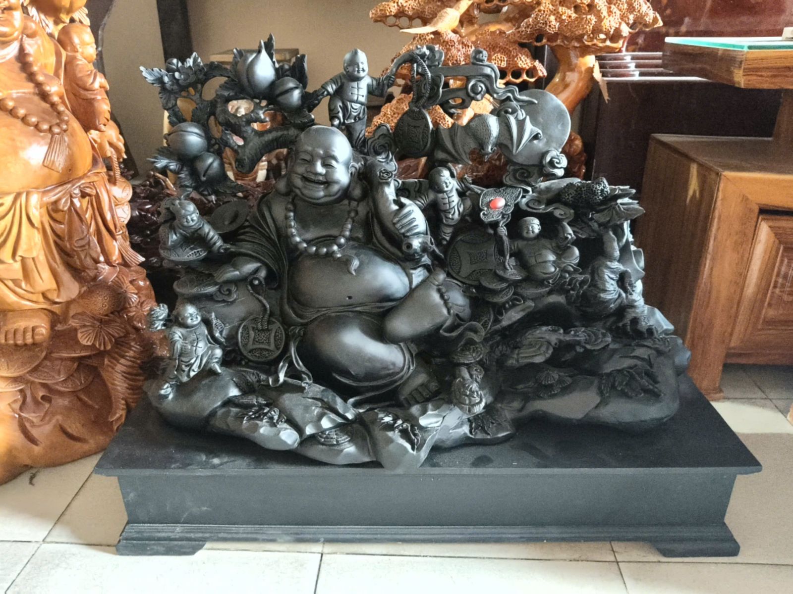 Thu mua đồ gỗ chạm khắc