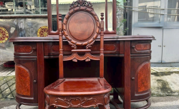 BÀN TRANG ĐIỂM GỖ NU