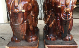 VOI GỐM XƯA