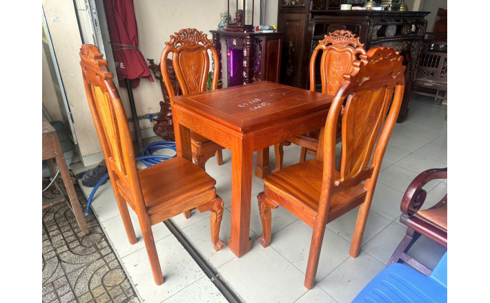 BỘ BÀN ĂN VUÔNG GÕ ĐỎ