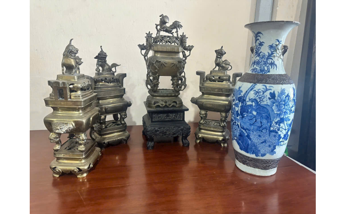 LƯ ĐỒNG 