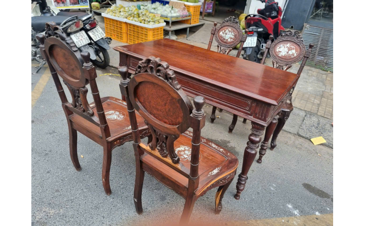 BỘ BÀN ĂN NU CẨN ỐC 4 GHẾ