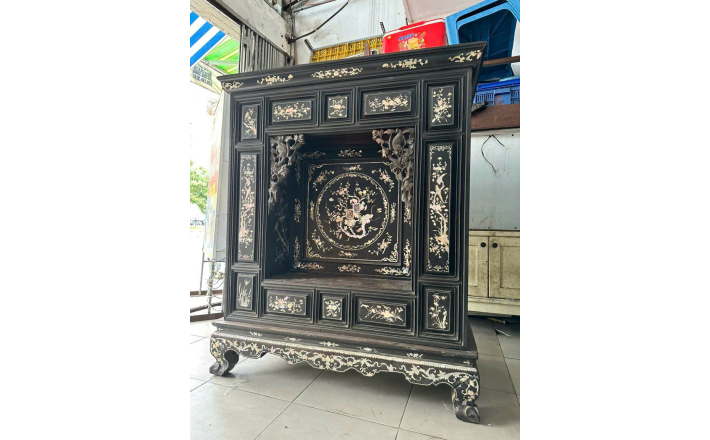 TỦ THỜ HUẾ