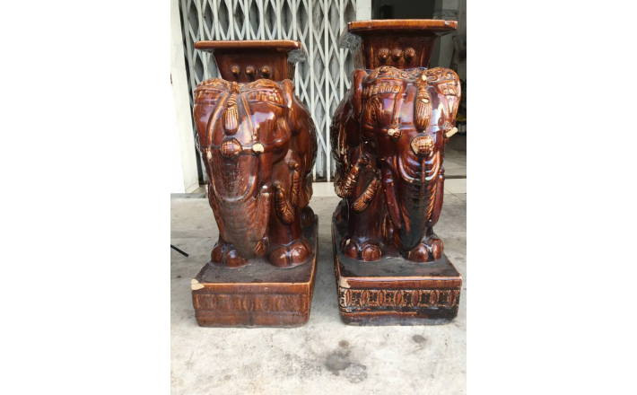 VOI GỐM XƯA